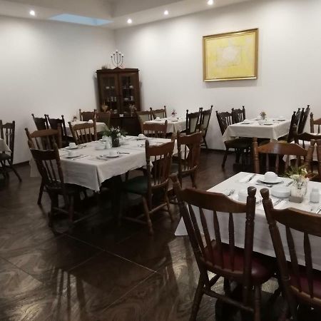 Hotel Plaza بورغاس المظهر الخارجي الصورة