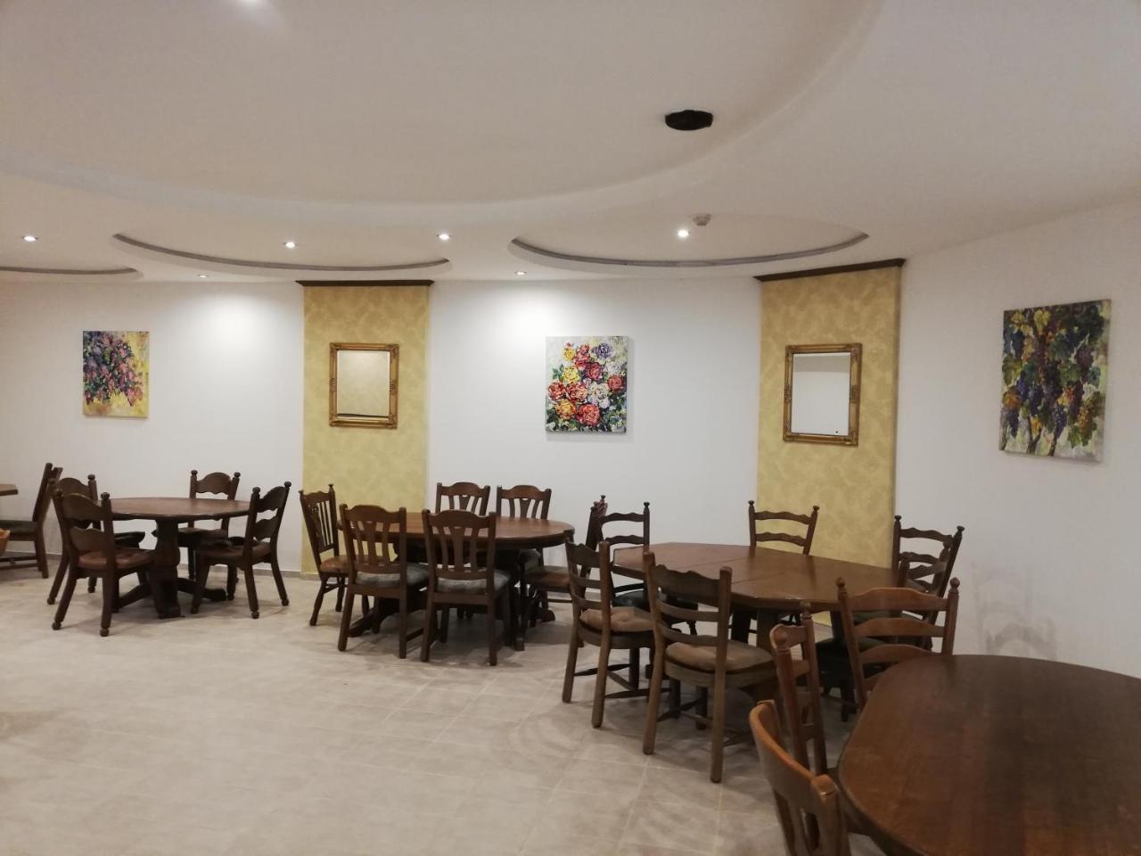 Hotel Plaza بورغاس المظهر الخارجي الصورة