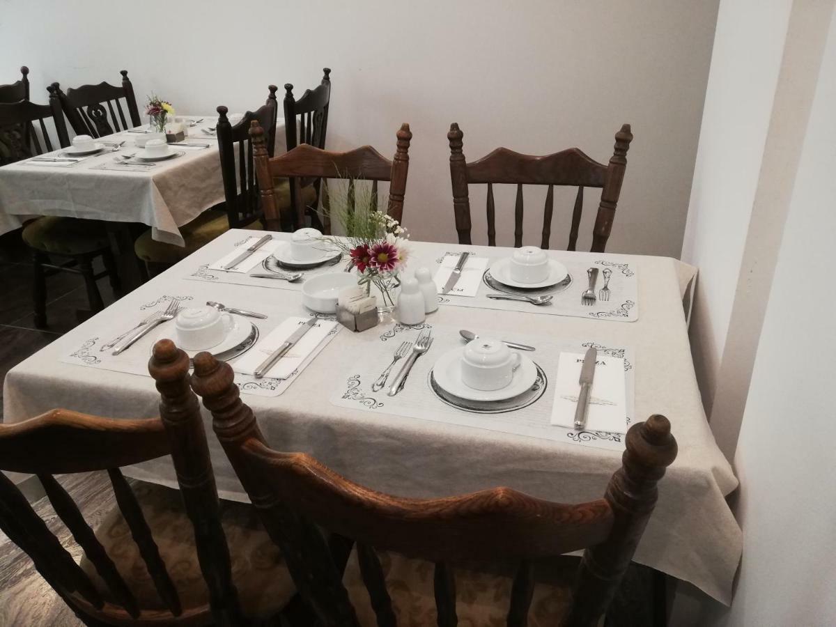 Hotel Plaza بورغاس المظهر الخارجي الصورة